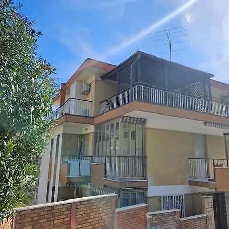La Casa Di Massimo * سانريمو